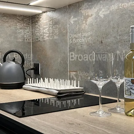 Loftstay - 4 Wine 3*