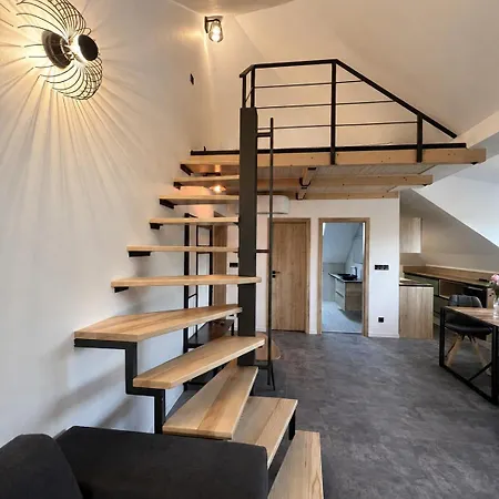Loftstay - 4 Wine