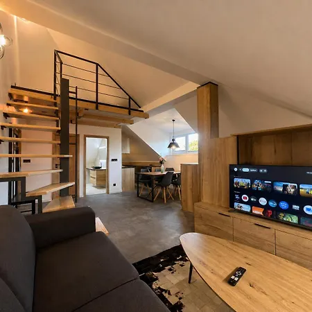 Loftstay - 4 Wine 3*